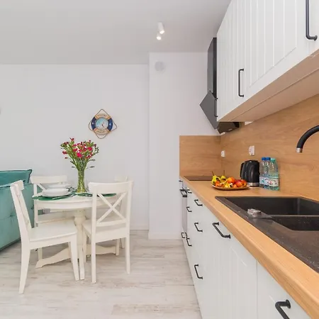 Mierzeja - Baltic Twins, * シュトゥトボ